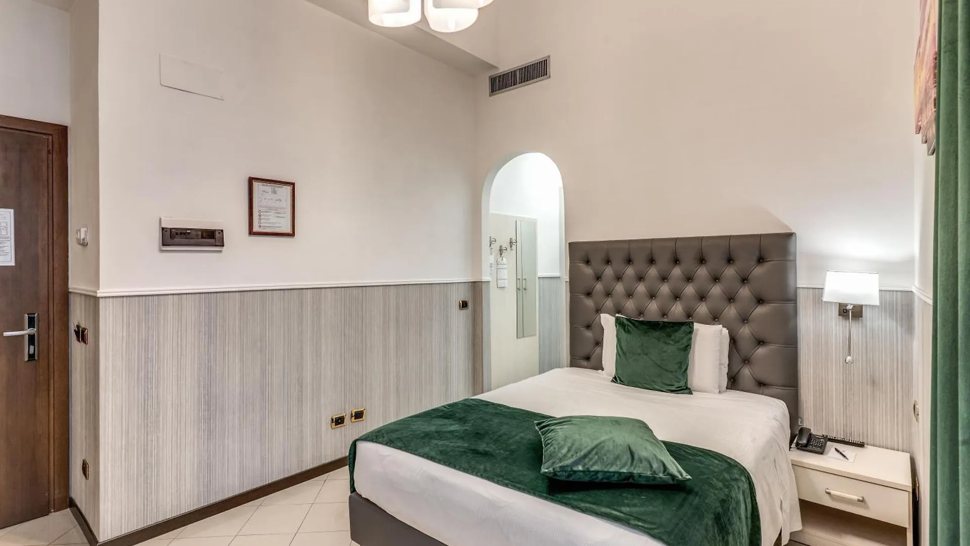 Hotel Ottaviano Augusto Roma İtalya