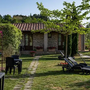 la-pievina.it-tuscanyhotel.com/