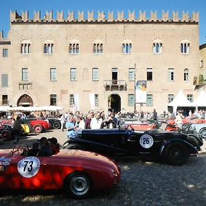  Pensionat Palazzo Castiglioni Luxury And Italien